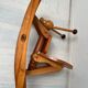 Chaise sauterelle en bois à bascule vintage
