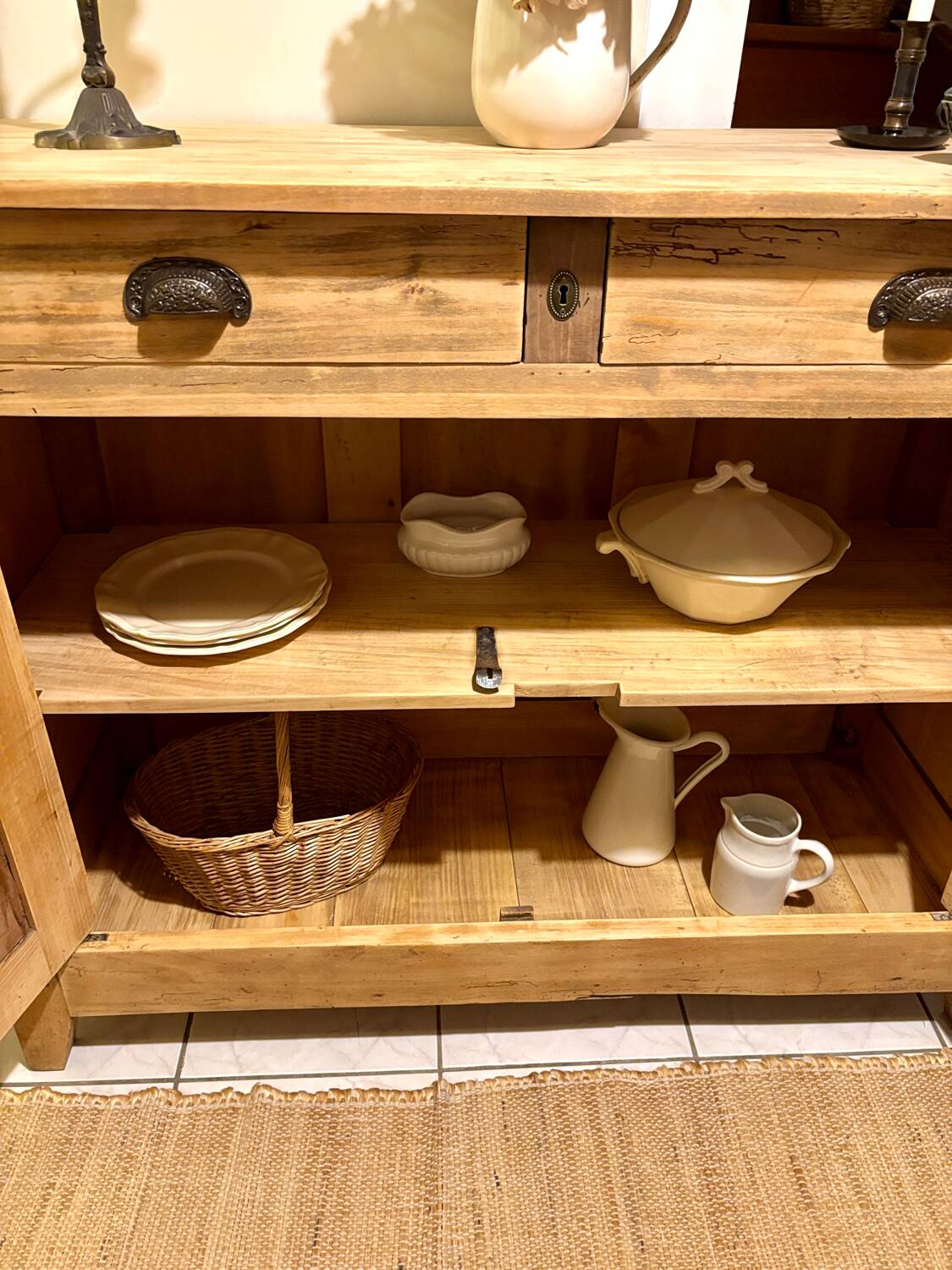 Parisian buffet in raw wood