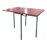 Foldable formica table