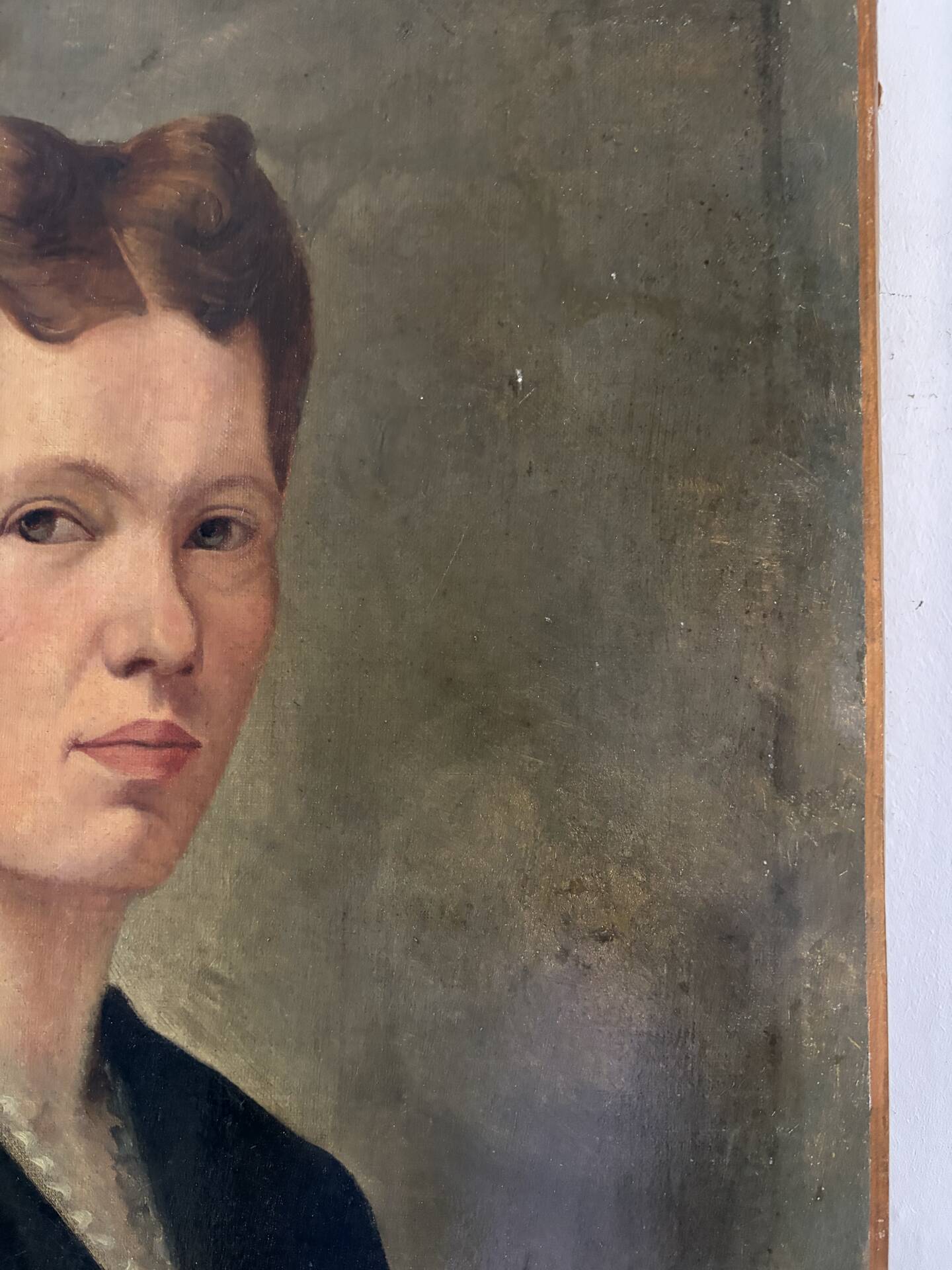 Portrait of a woman, oil on canvas