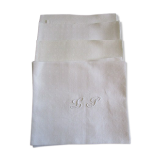 8 embroidered antique damask-monogrammed towels:81x68cm