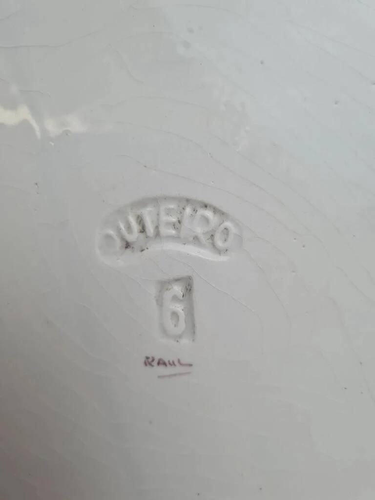 Large vintage plate with bird decor – signed Outeiro