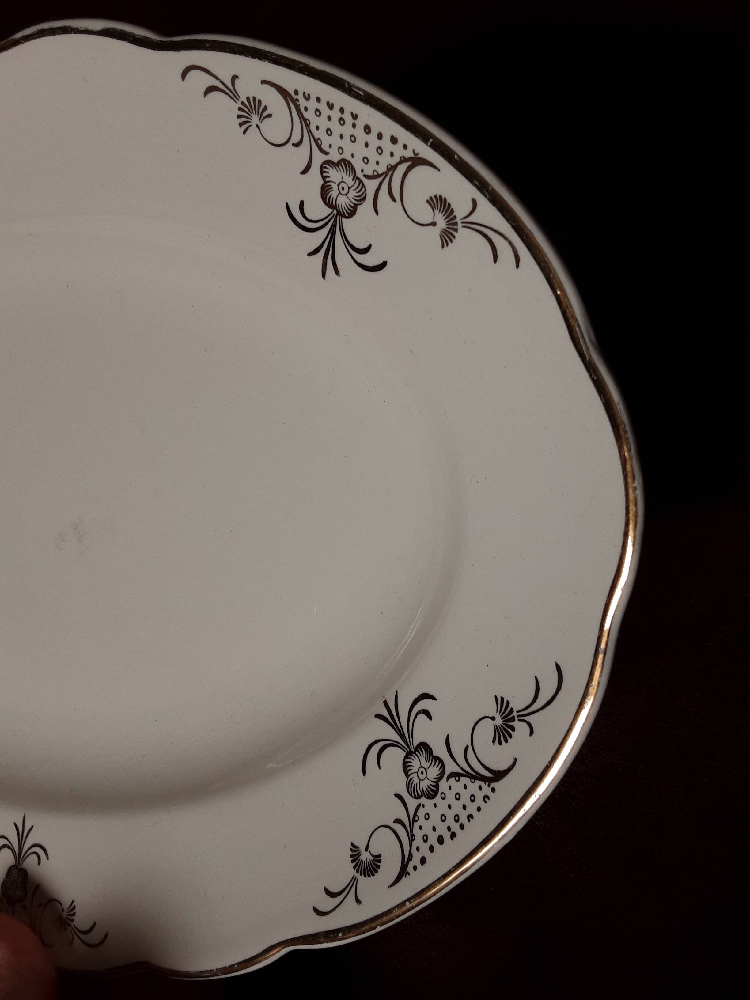 Willeroy and Boch oval dish
