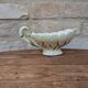 Ancienne saucière décor d'artichauds style barbotine