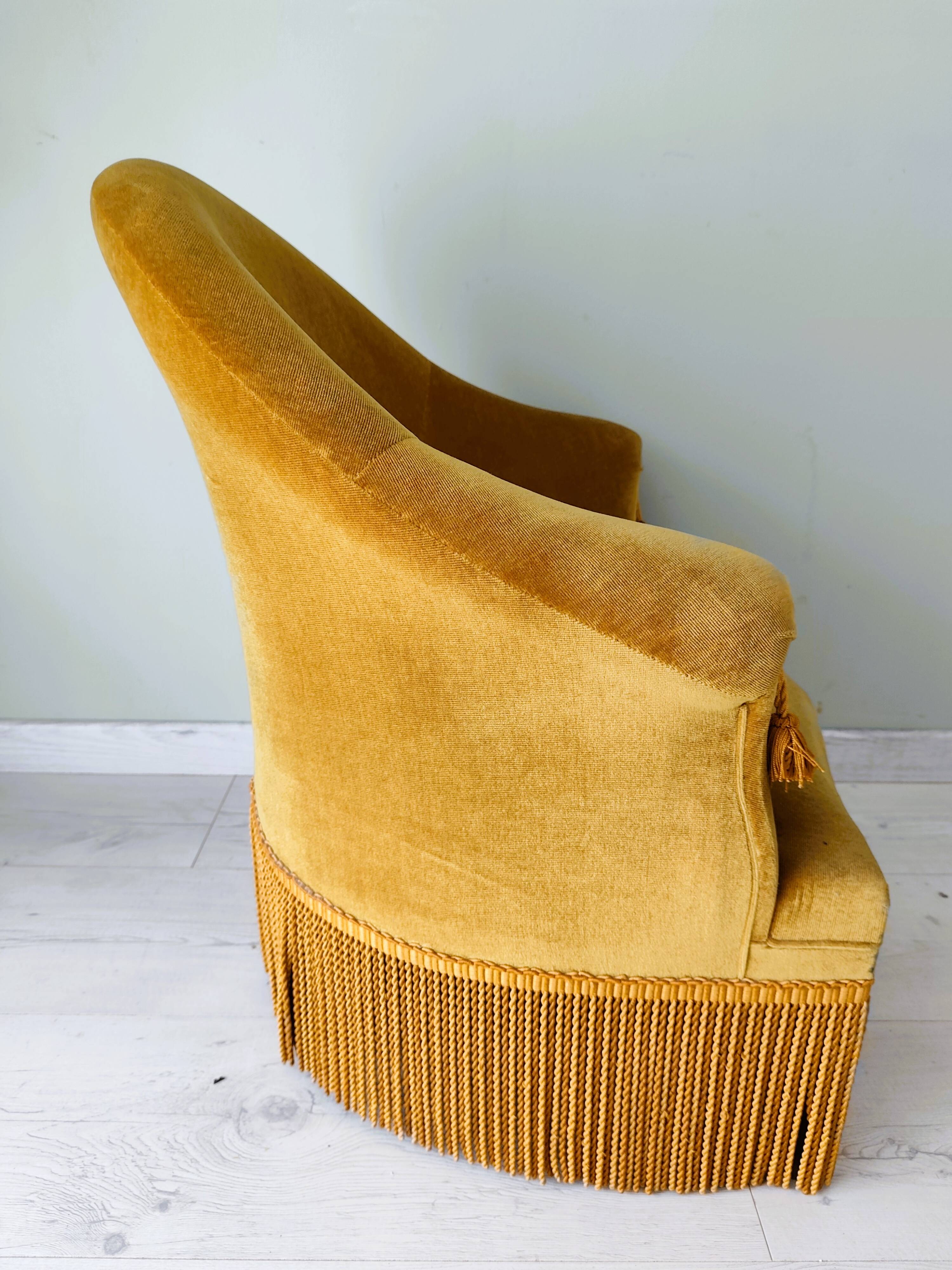 Vintage ochre armchair