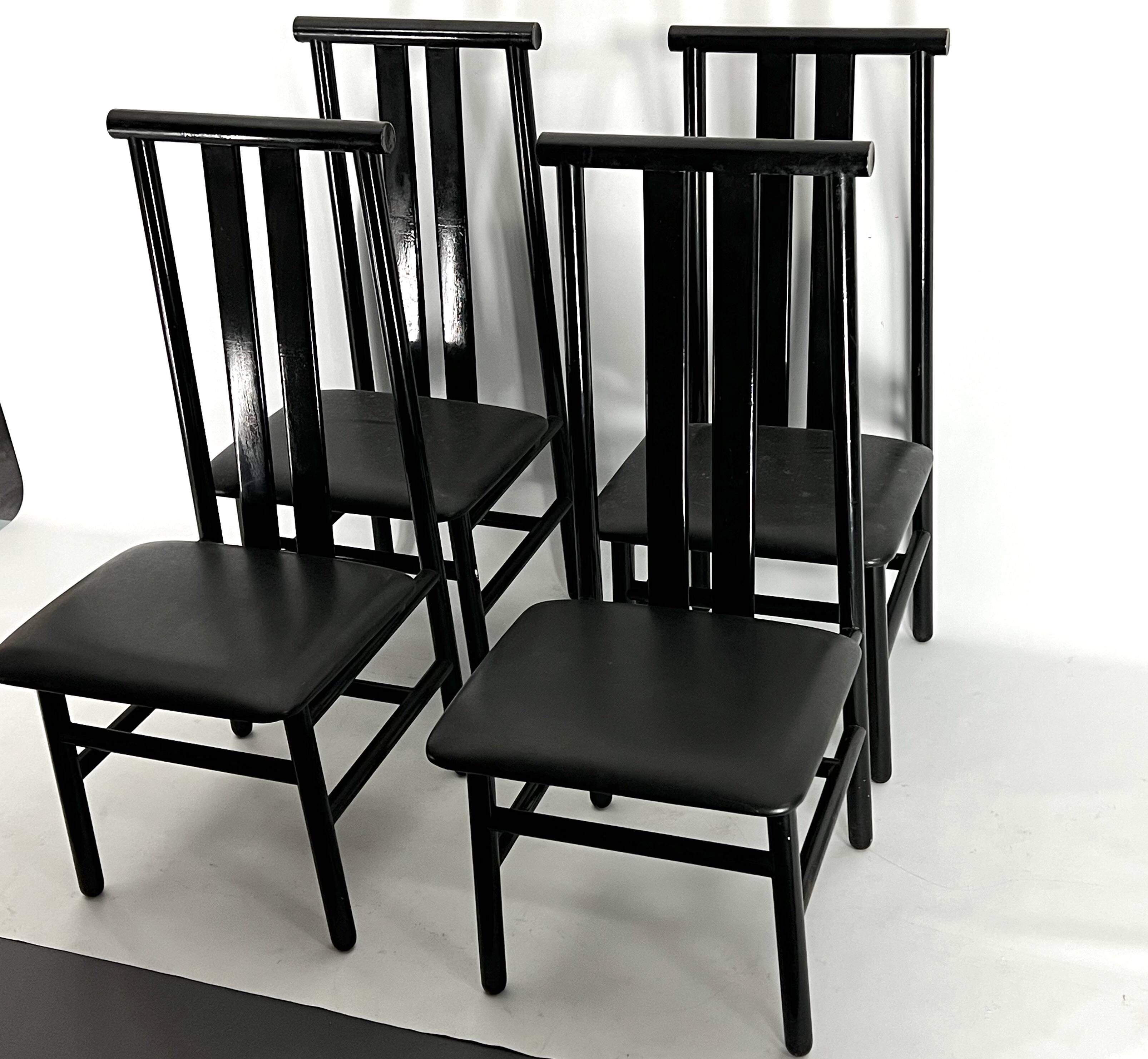 Mid-Century Set of four Zea dining chairs by Annig Sarian for T70. Italy 1980s