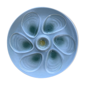 6 vintage oyster plates