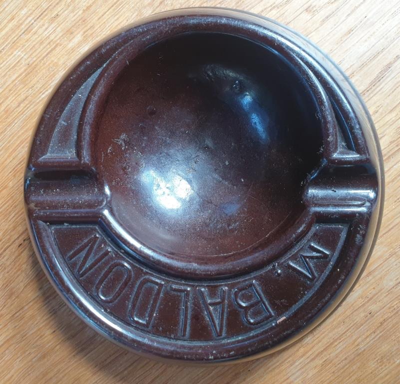 Bakelite ashtray 1930 M. Baldon