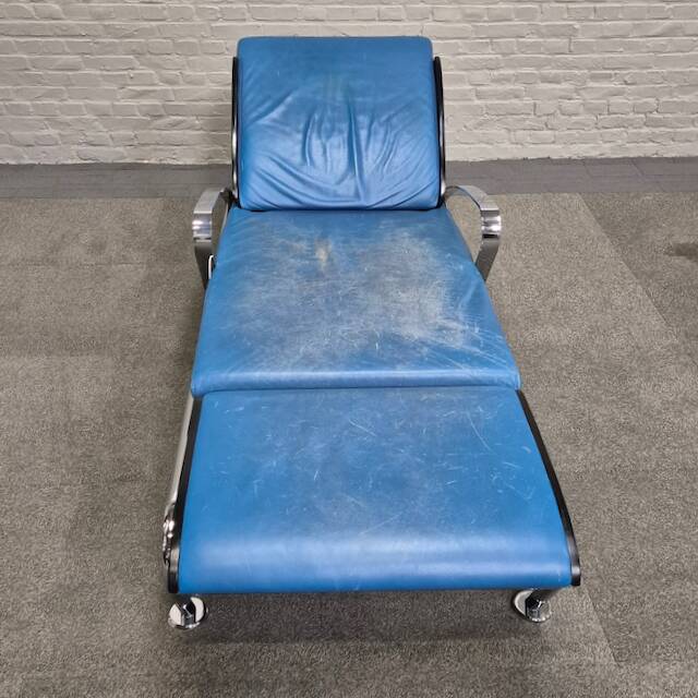 Blue leather lounge chair futuro 3 by massimo iosa ghini for moroso - italy 1980's