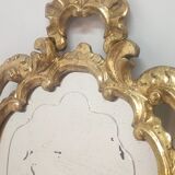 Miroir baroque en bois doré. France, années 1950