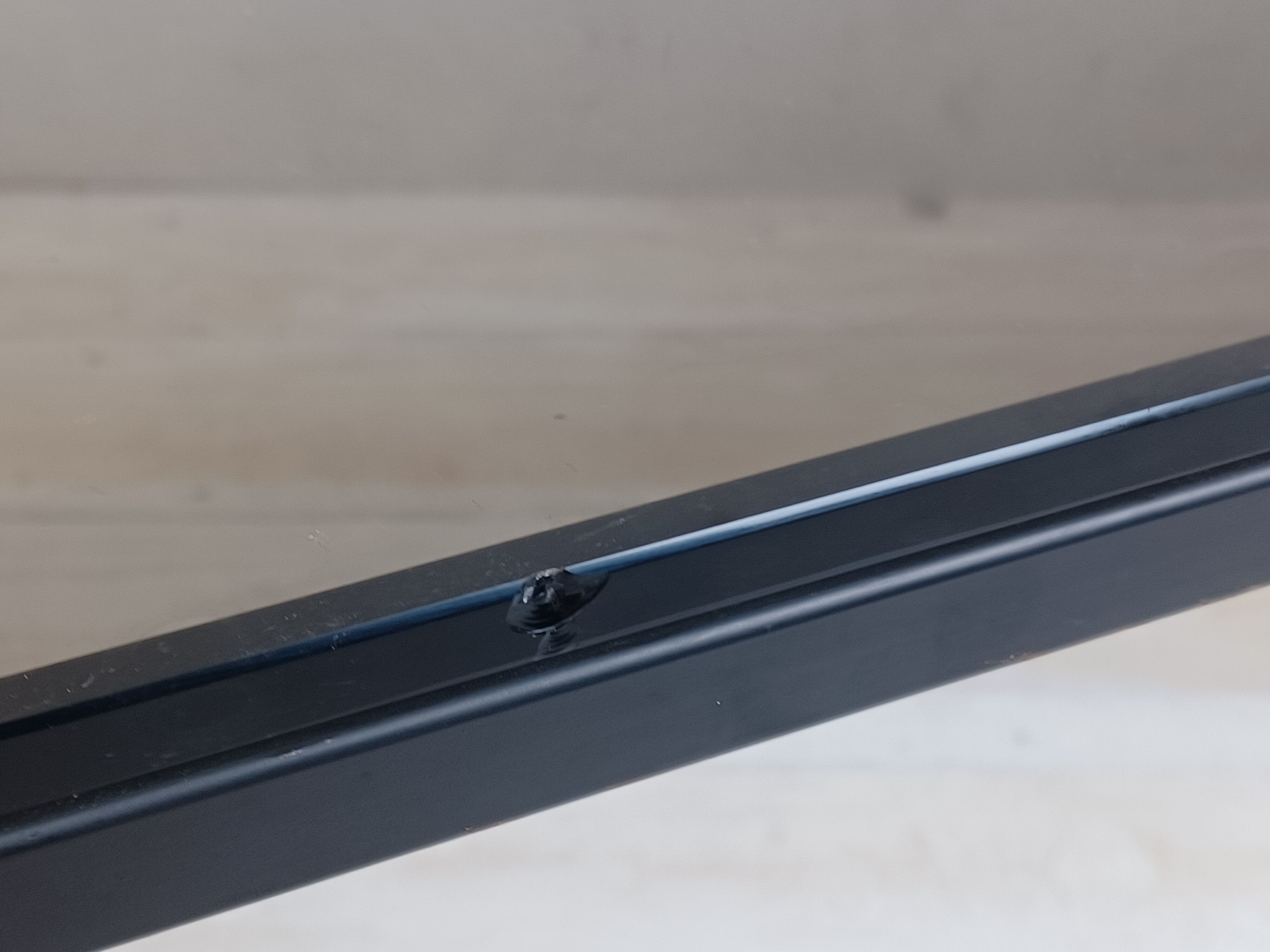 Table basse , verre fumé