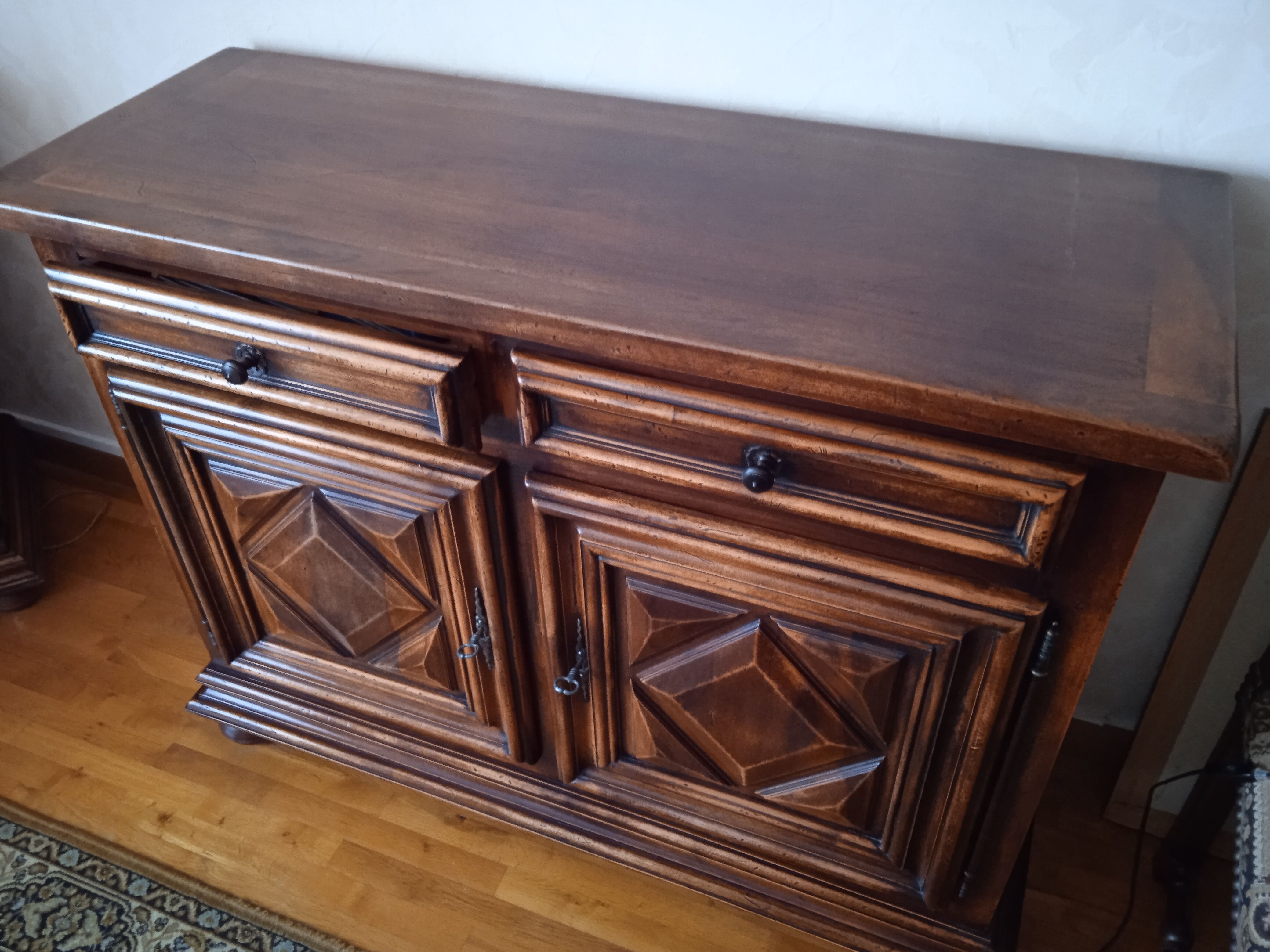Low walnut sideboard Louis XIII style