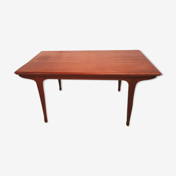 Extendable dining table by TV furniture/Tricoire & Vecchione