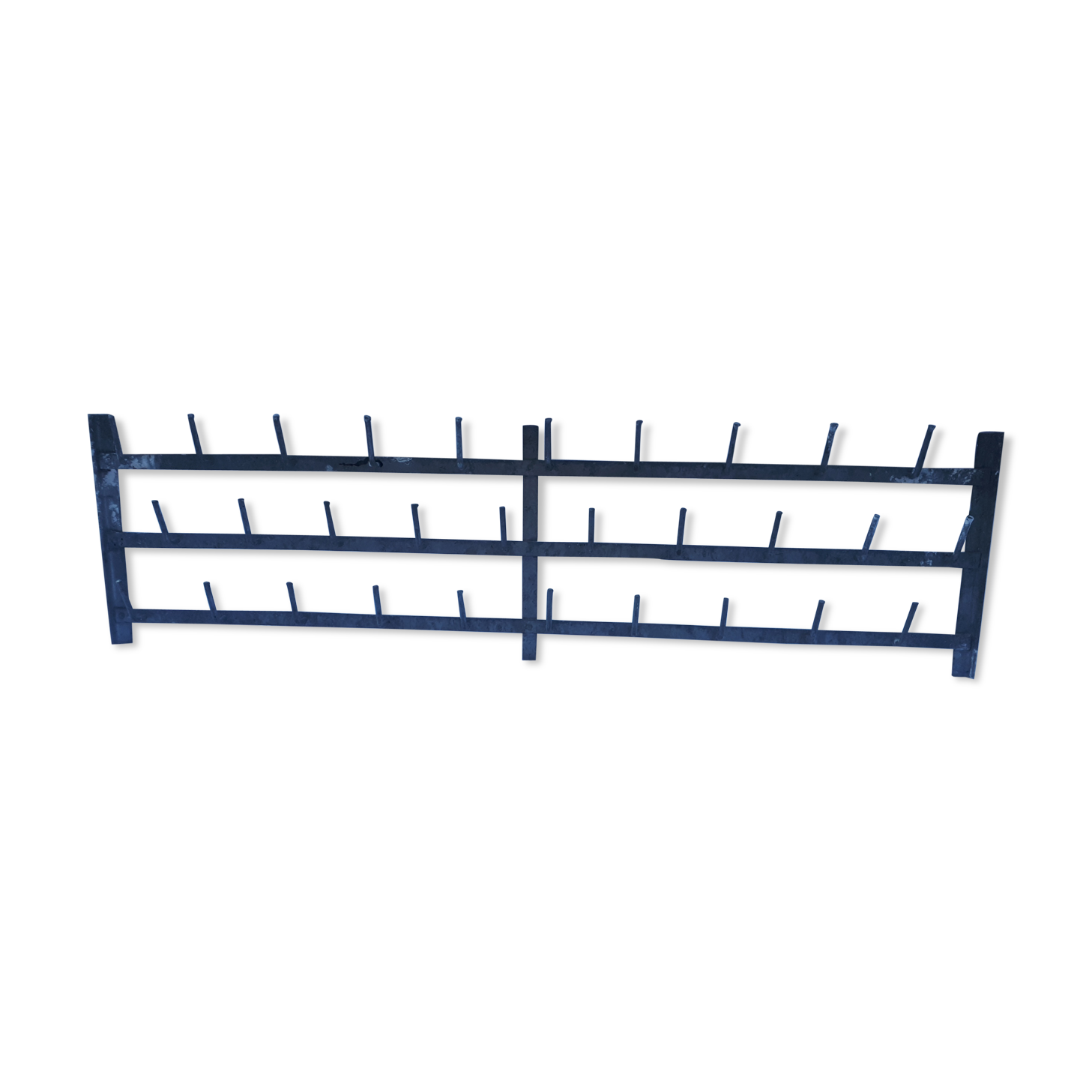 Flat bottle holder