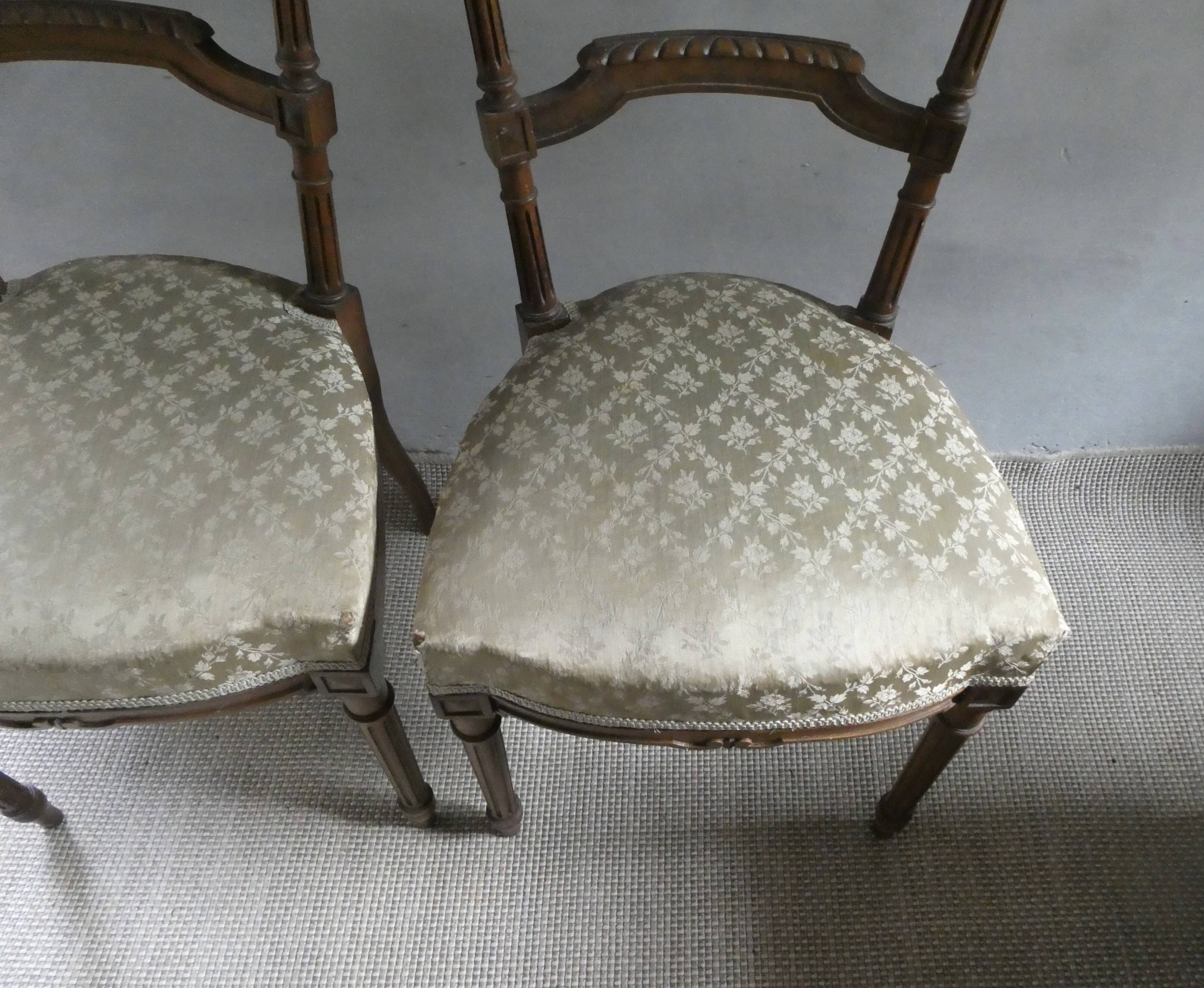 Pair of flying chairs in Louis XVI style