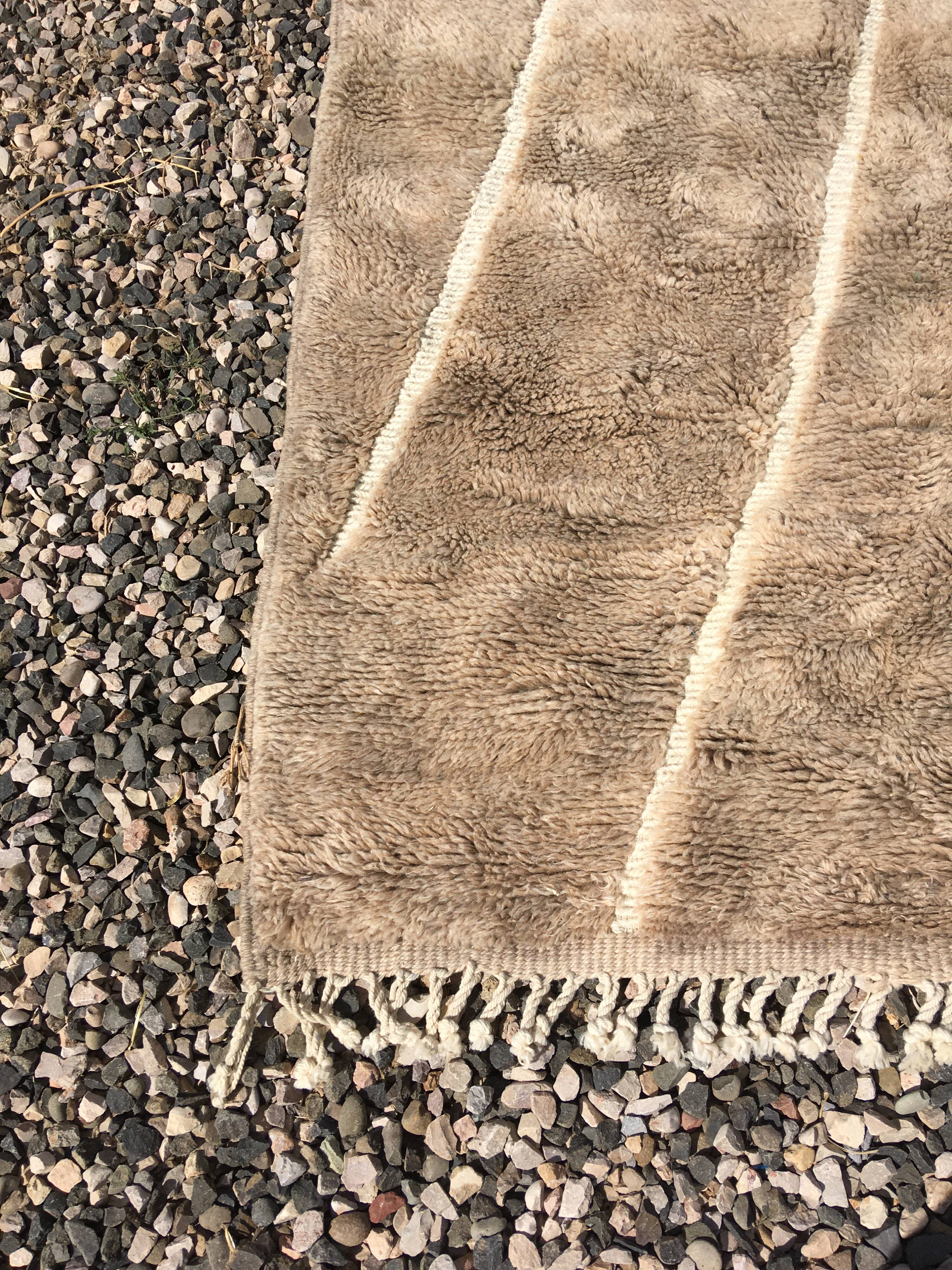 Exceptional Mrirt rug 340 x 250 cm