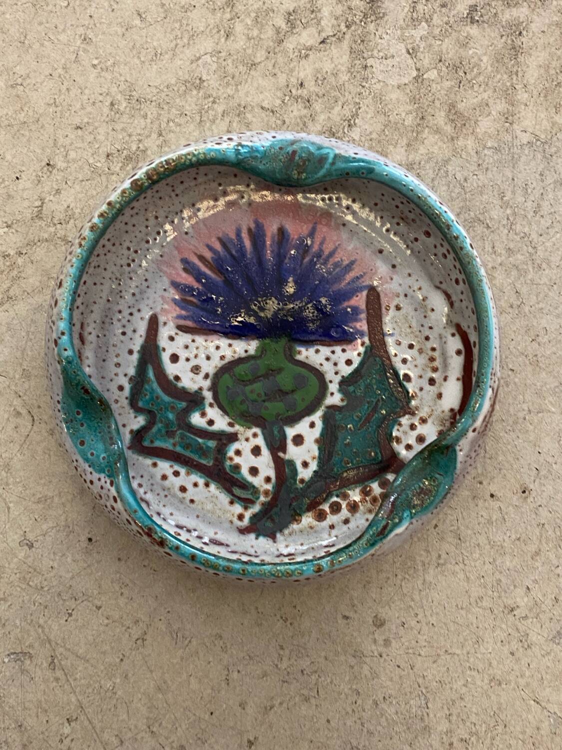 Vallauris pocket emptier