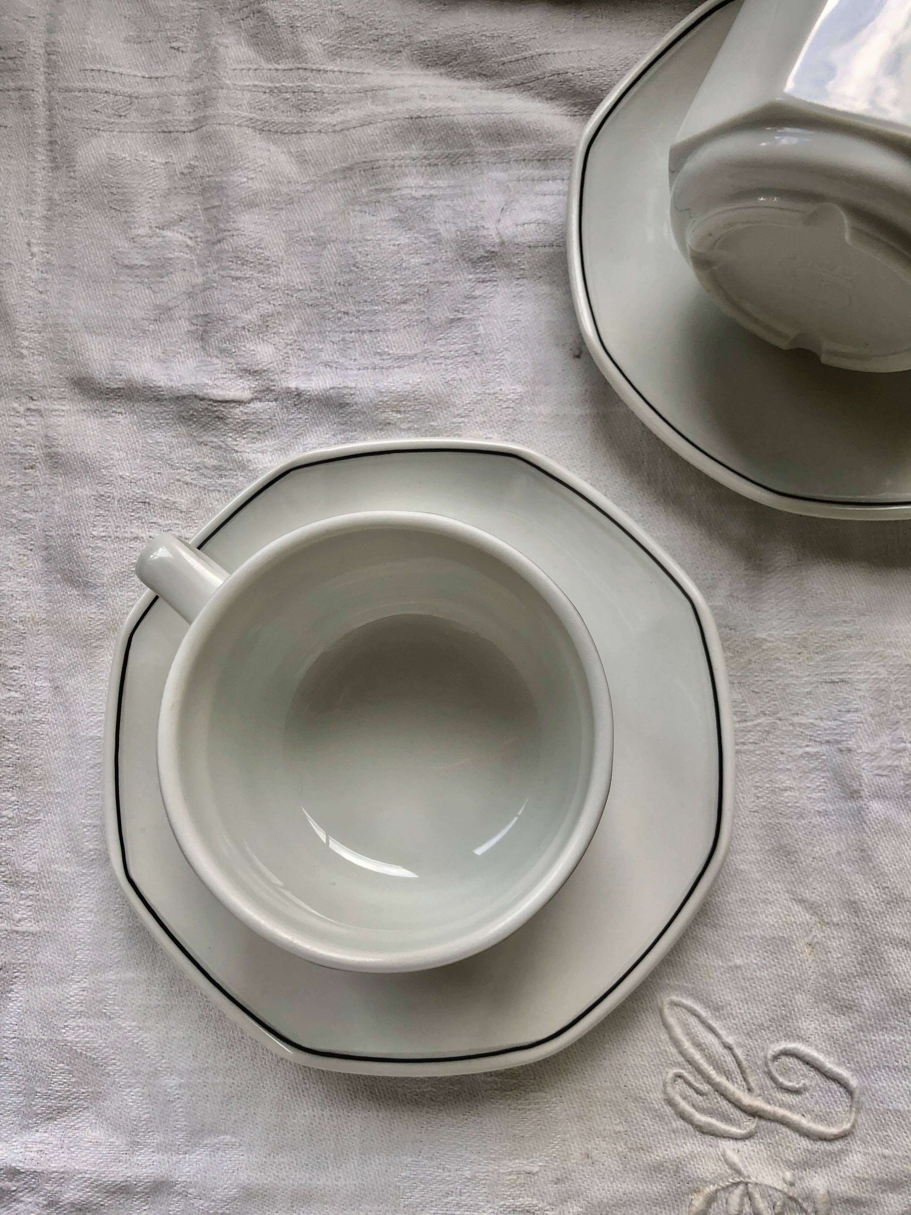 Set of Sarreguemines breakfast cups