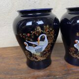Set of 2 black Italian ceramic vases with swan pattern