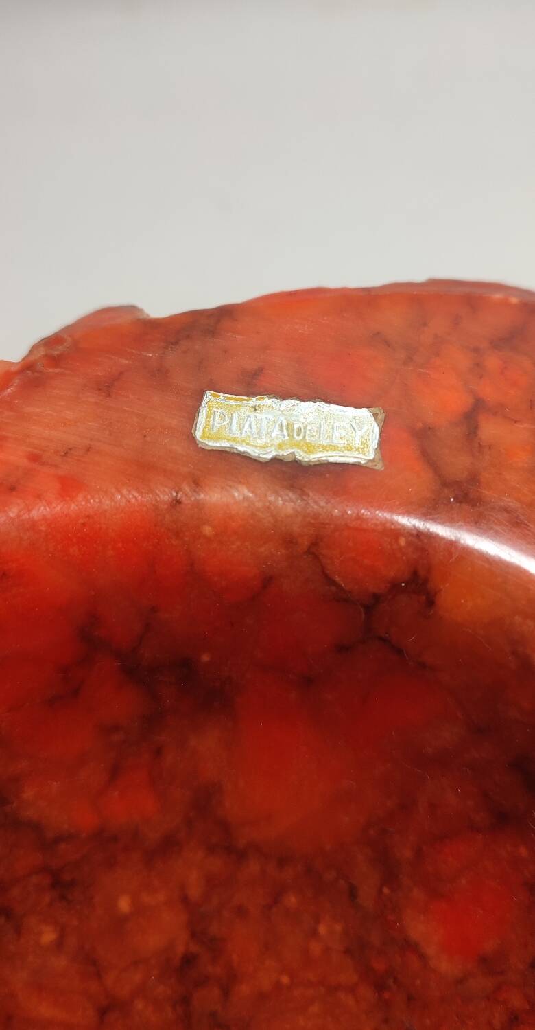 Cenicero de alabastro y plata. Italia, 1960s.