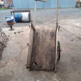Old wooden cart