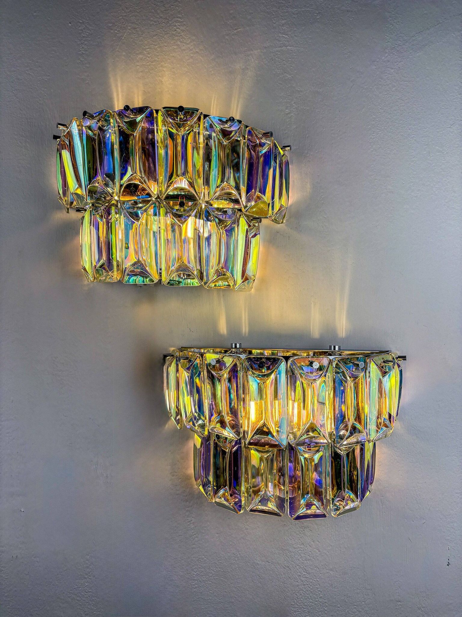 Pair of 2-tier Paolo Venini iridescent Murano glass wall lights, Italy, 1970s