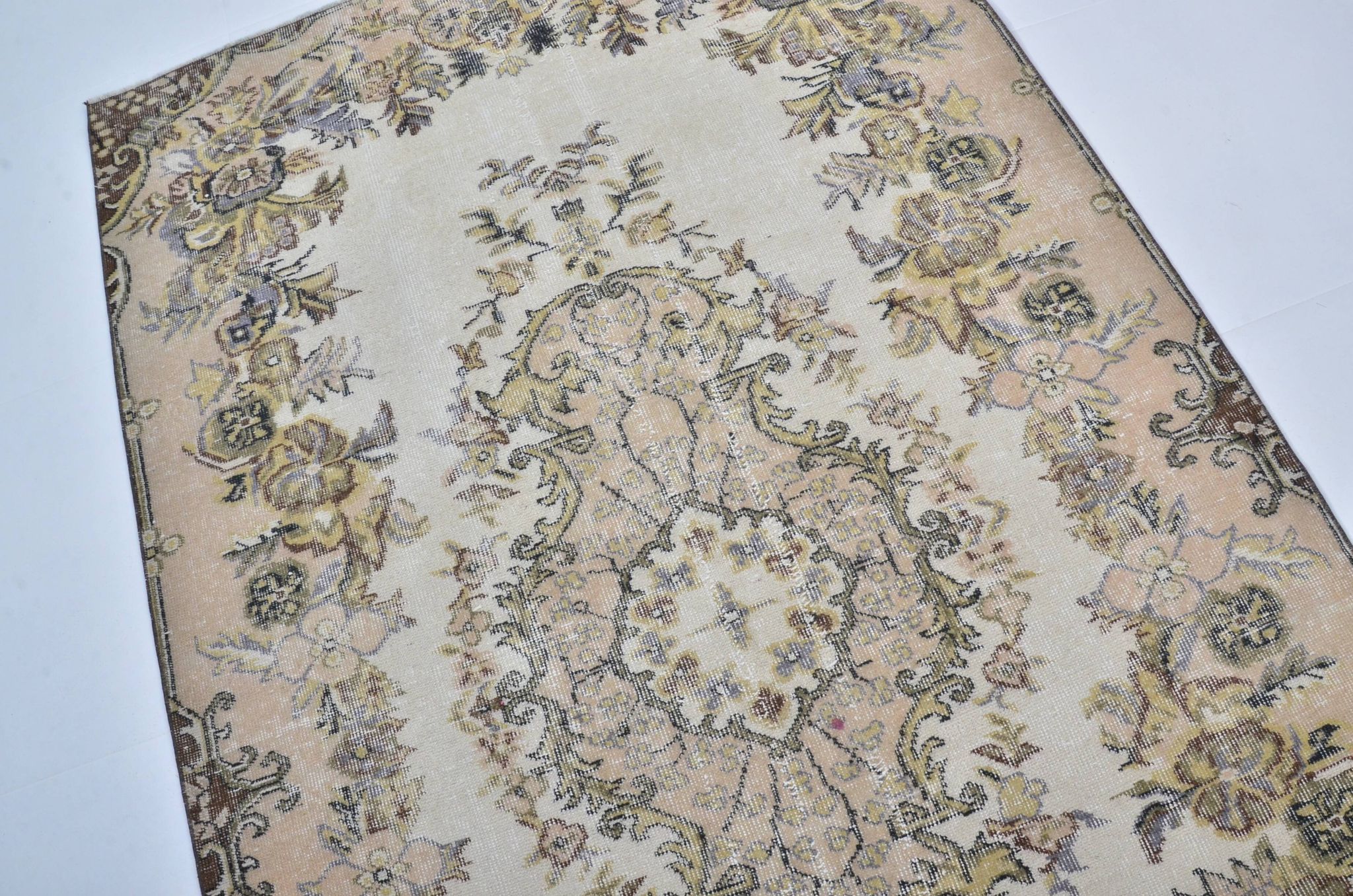 Oushak Turkish Vintage Rug sku 3100
