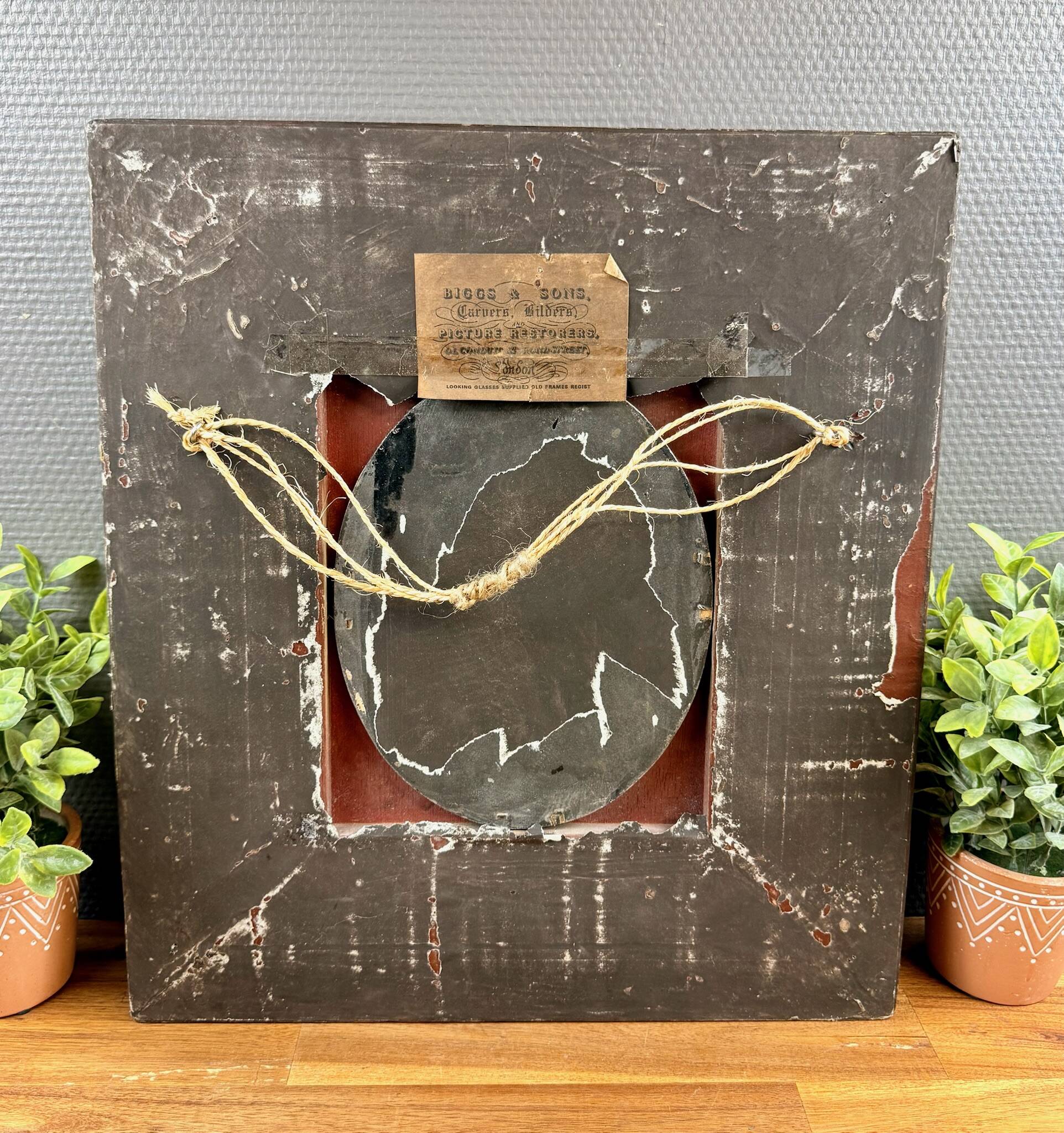 Old painting on wood signed Becker (?) – Portrait of a child