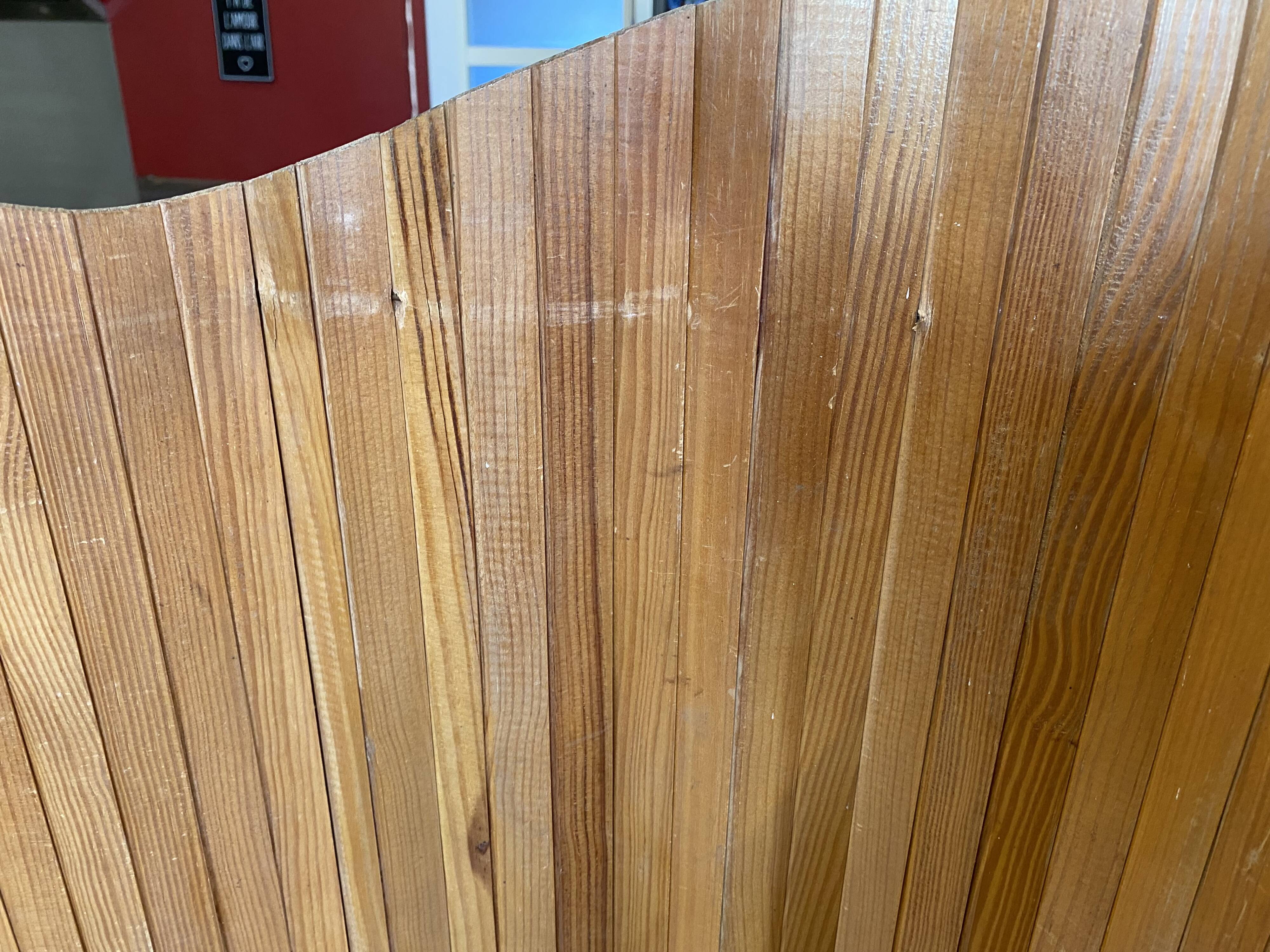 Baumann style wooden free-standing folding screen vintage 1950s