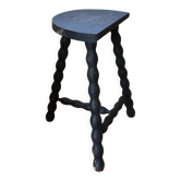 Antique tripod stool in turned wood, painted black – Half-moon seat