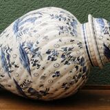 Potiche lamp base, in Moustiers earthenware, 18th century