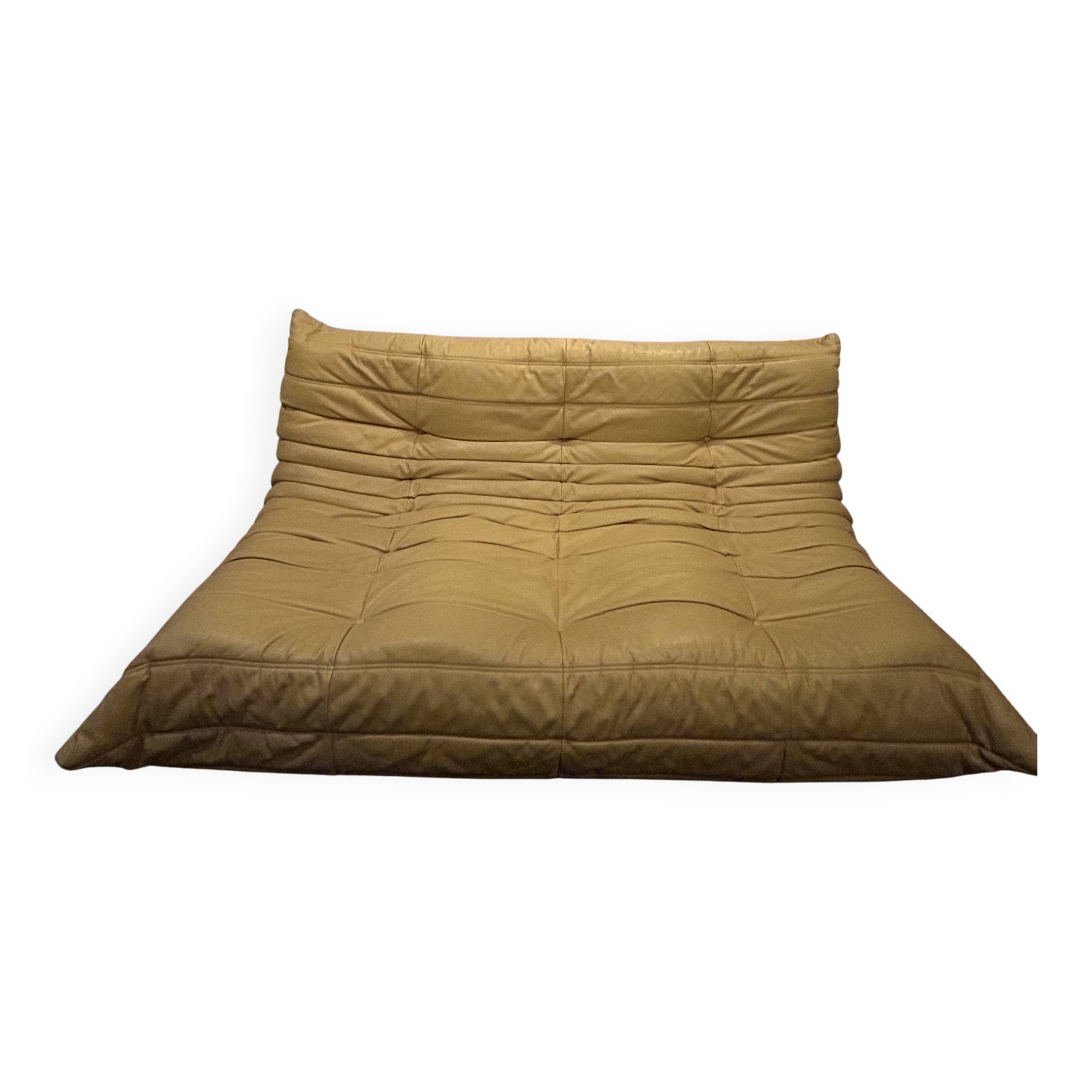 Togo sofa by Ligne Roset, authentic leather, 3-seater.