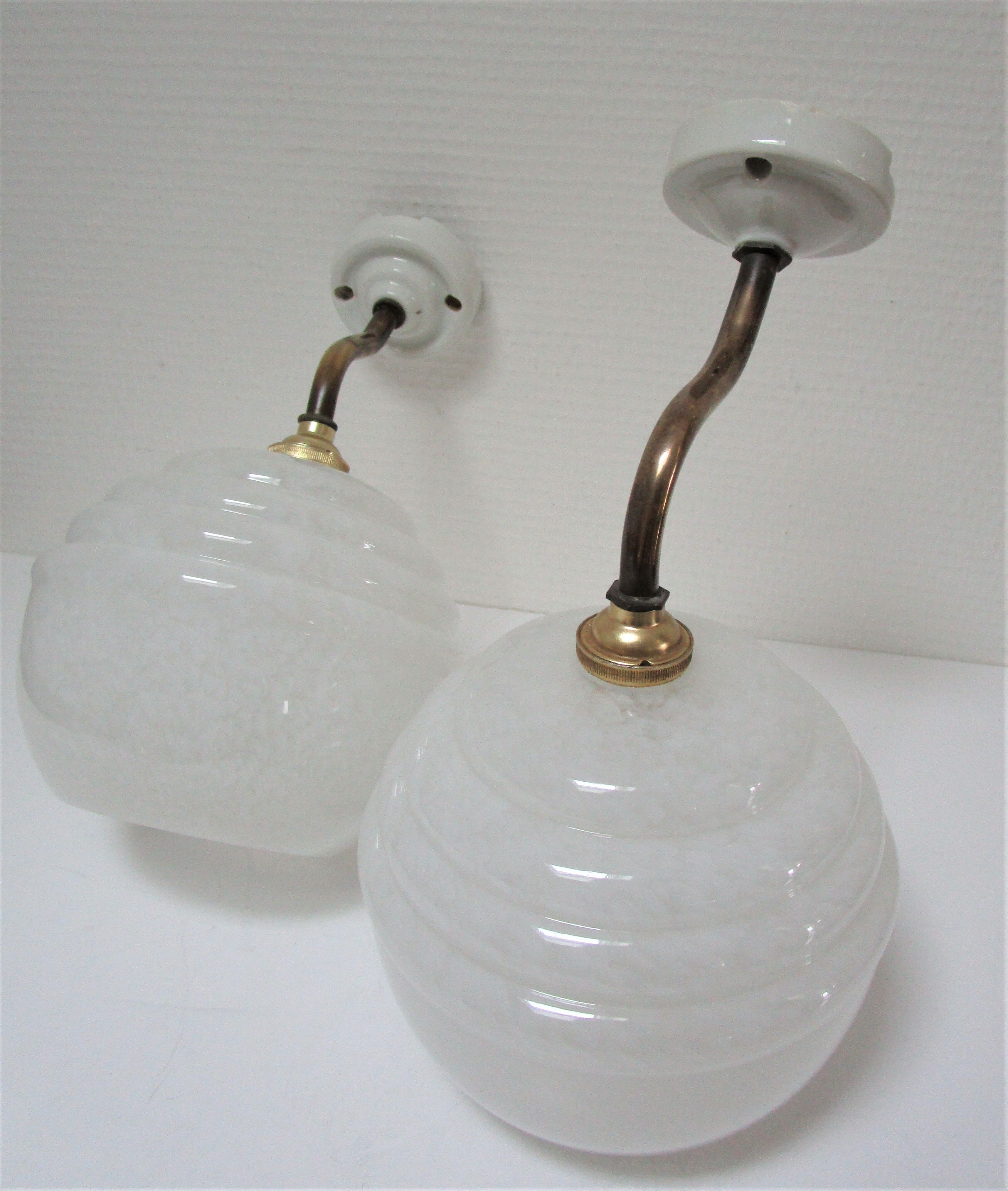 Pair of porcelain sconces brass glass of clchy white art deco