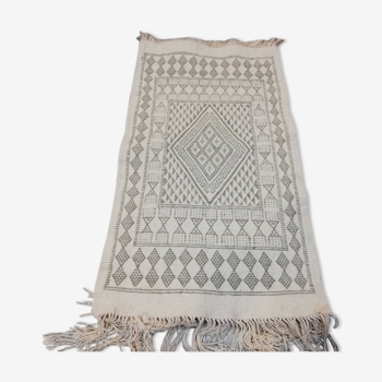 White carpet, carpet kilim carpet Moroccan 105x60cm