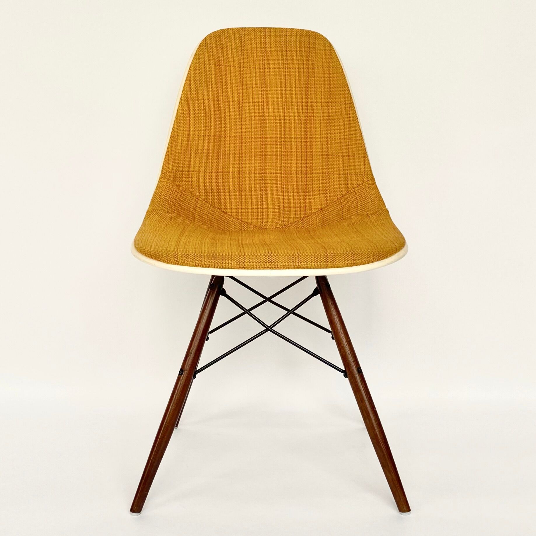 Chair Eames circa 60