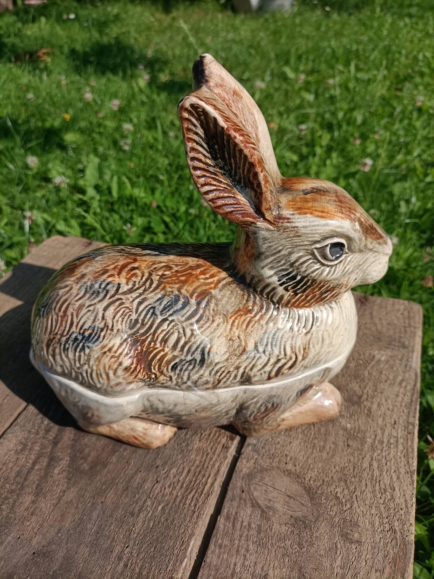 Hand-painted retro rabbit terrine Caugant 💐