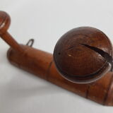 Old wooden wall coats door turned two bamboo imitation patères