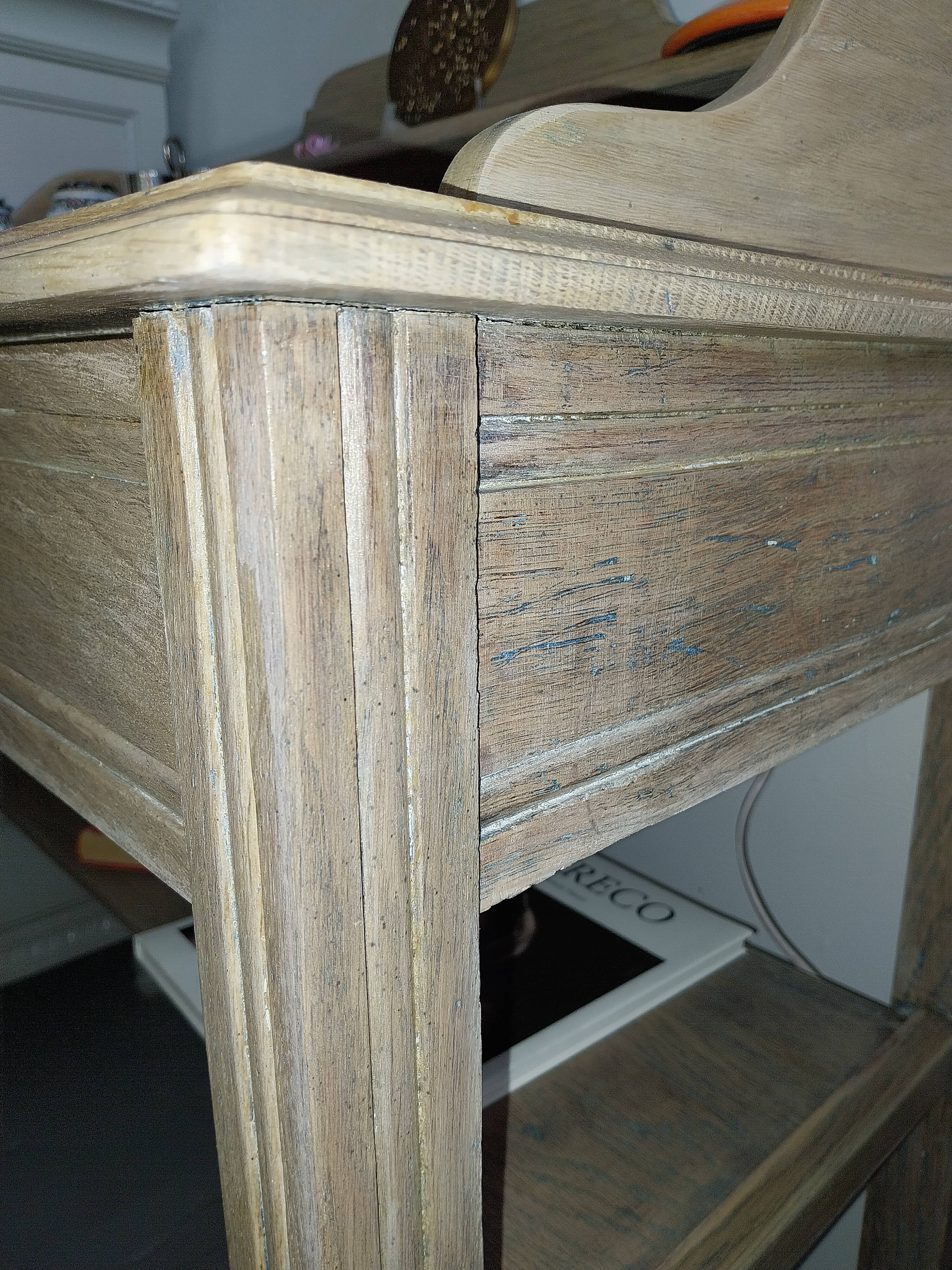 Elio desk in oak