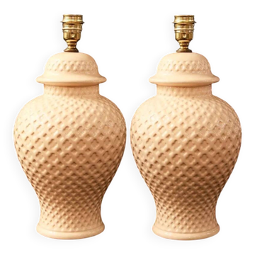Paire de lampes de table en céramique de Manises texturées crème