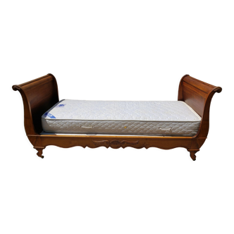Lit bateau style louis-Phillipe noyer massif
