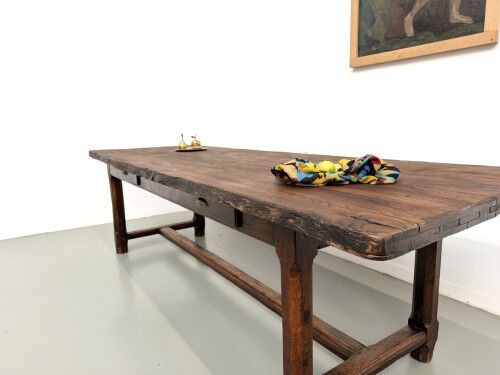 Brutalist farmhouse table in solid oak, 270 cm, 1920s.