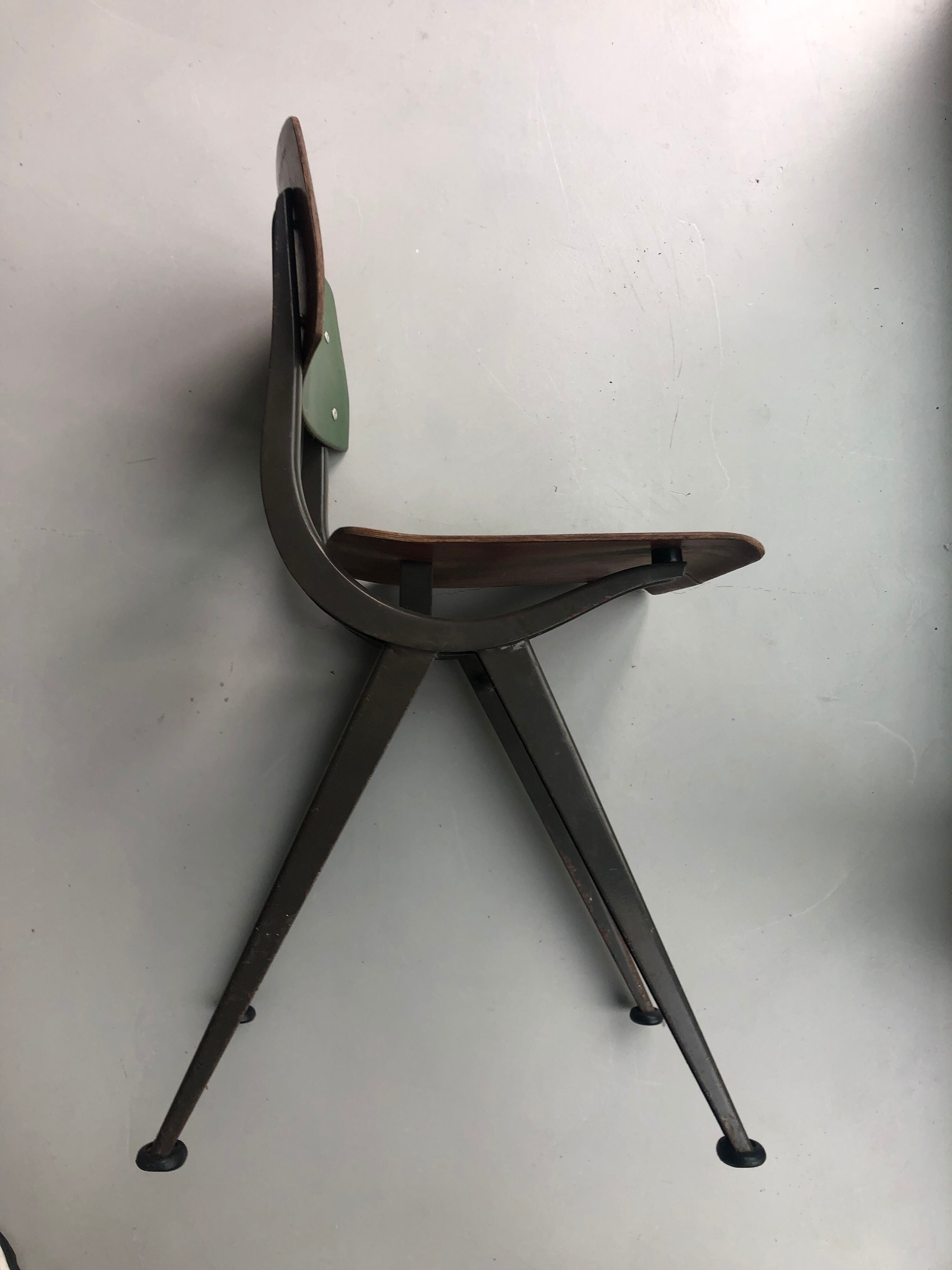 Friso Kramer kids chair green