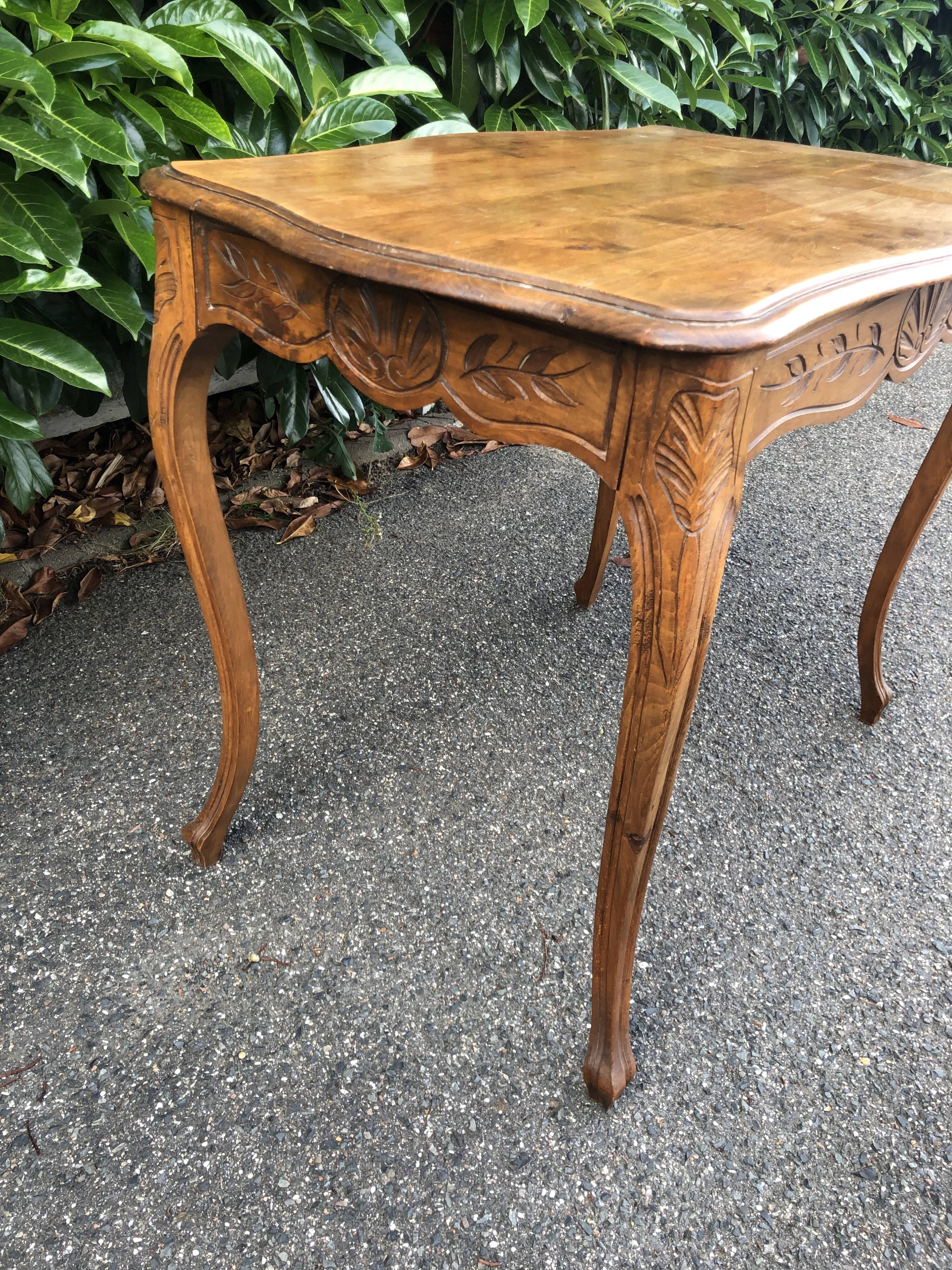 Louis XV style desk