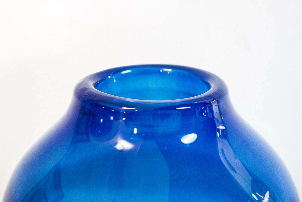 Vintage spherical glass vase by Gunnel Sahlin for Kosta Boda, Sweden, 1980s