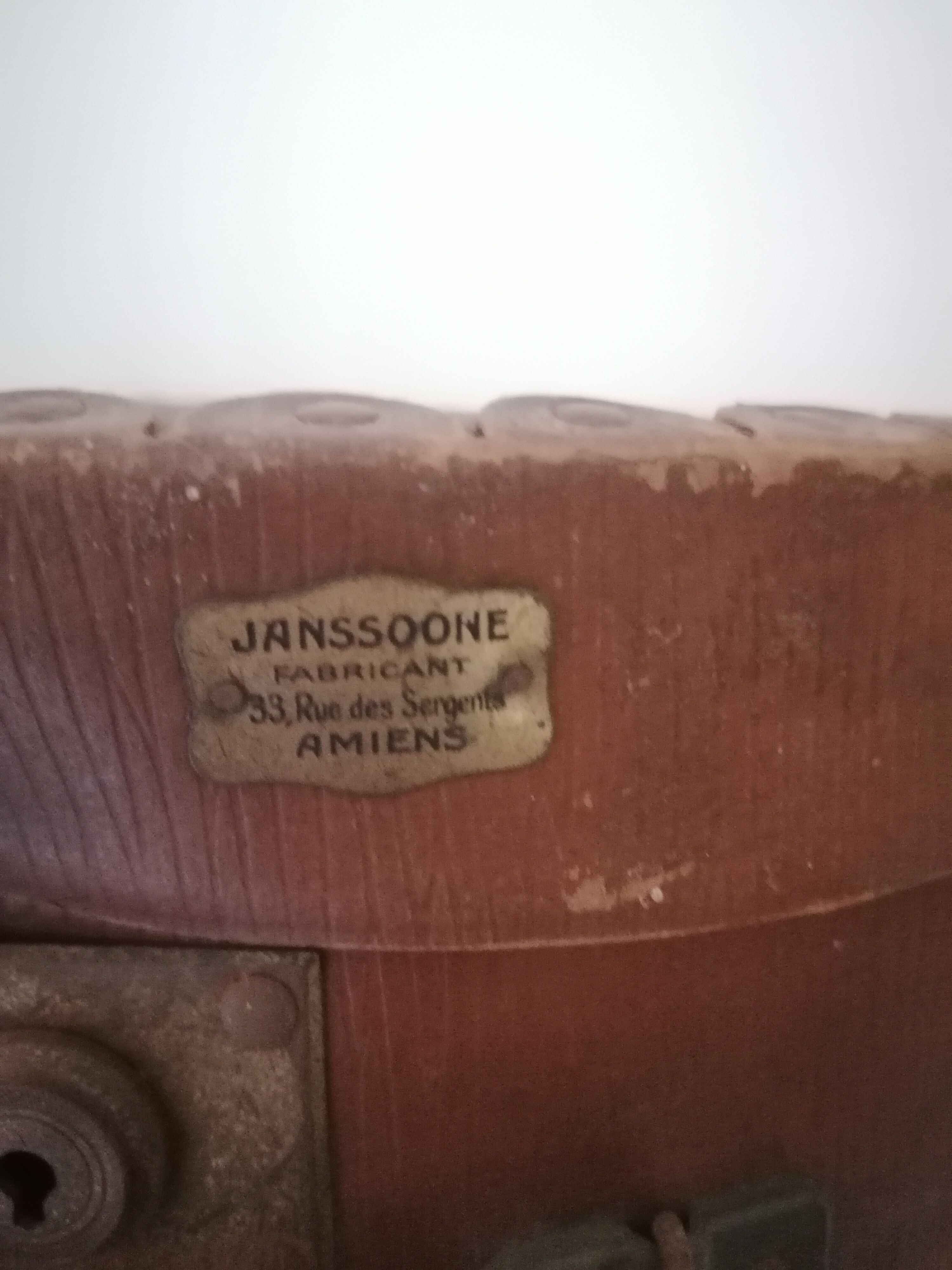 Old hat box