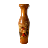 Vase en bois ancien