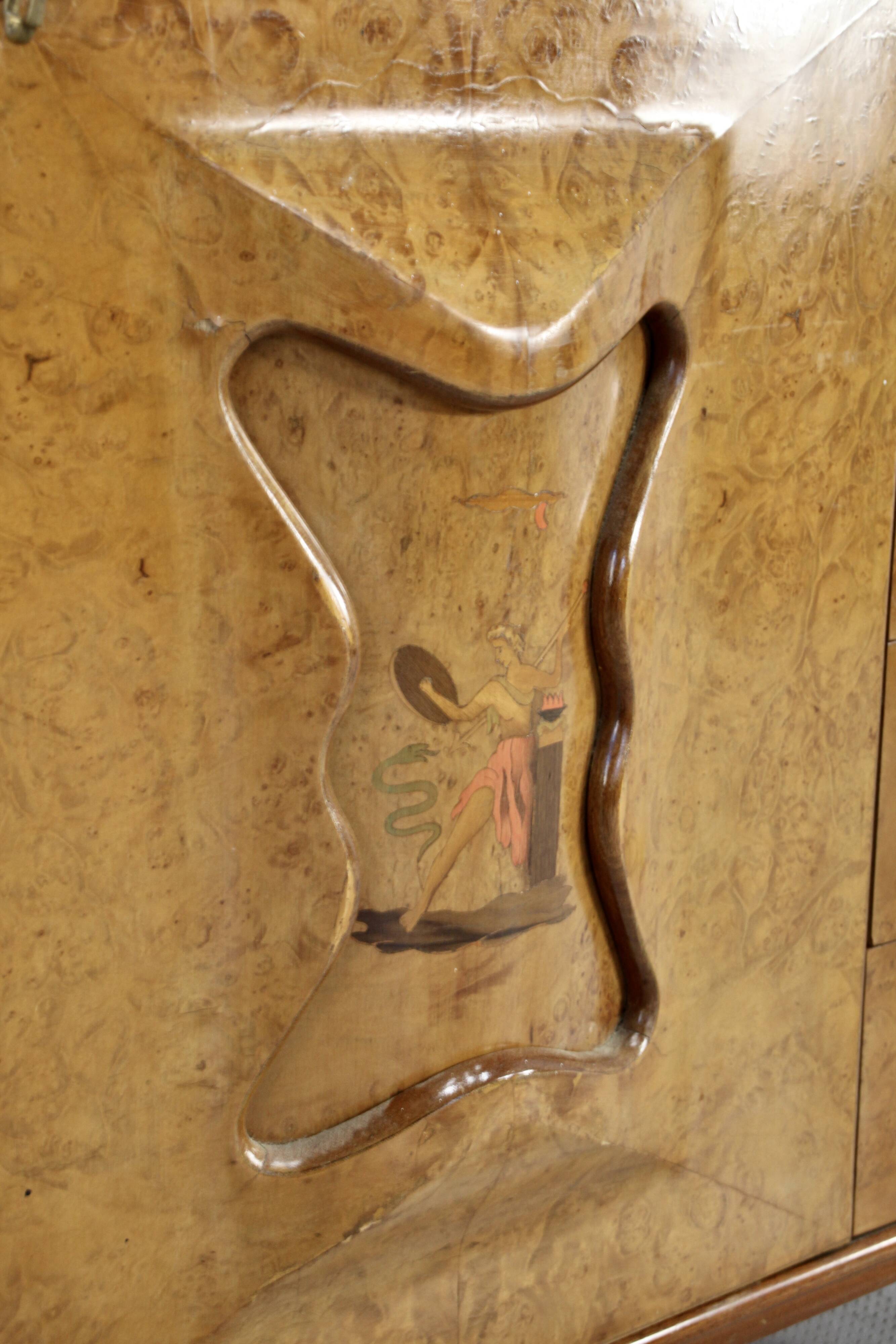 Italian Art Deco Sideboard In Walnut Burl And Brass.