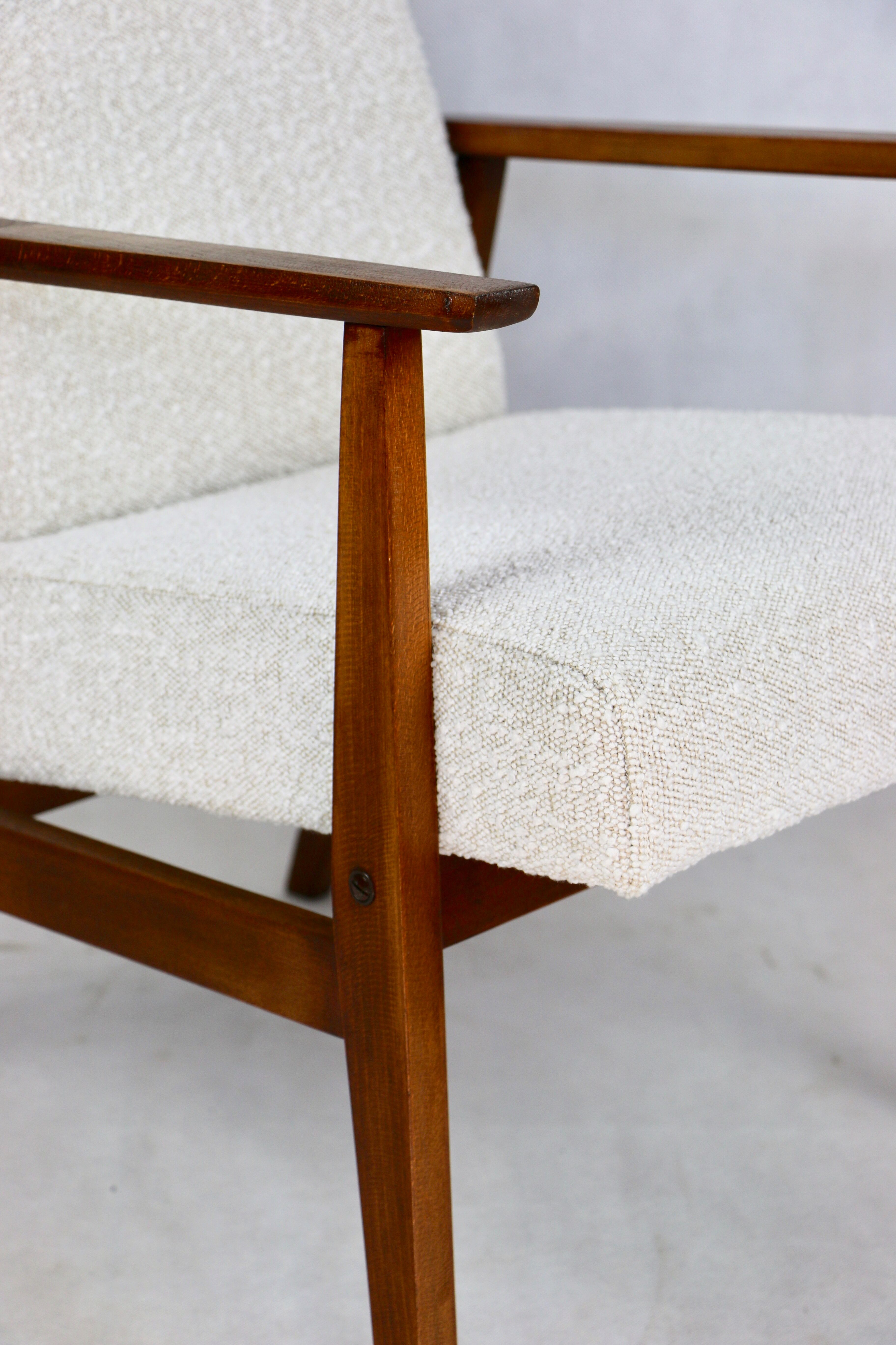 Fauteuil boucle ivoire blanc vintage, années 1970