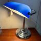 Desk lamp