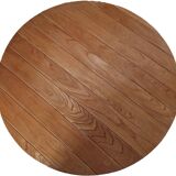 round dining table